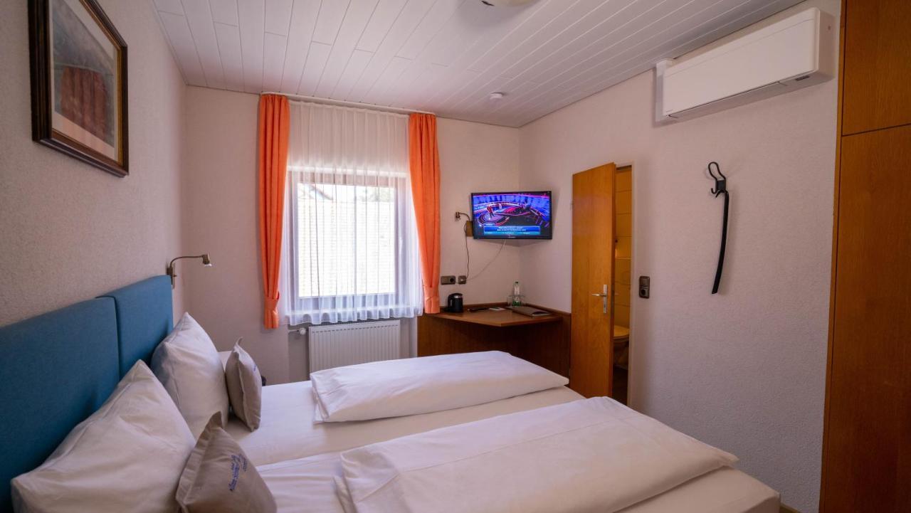 Hotel Gasthof Zum Schwan Steinsfeld المظهر الخارجي الصورة