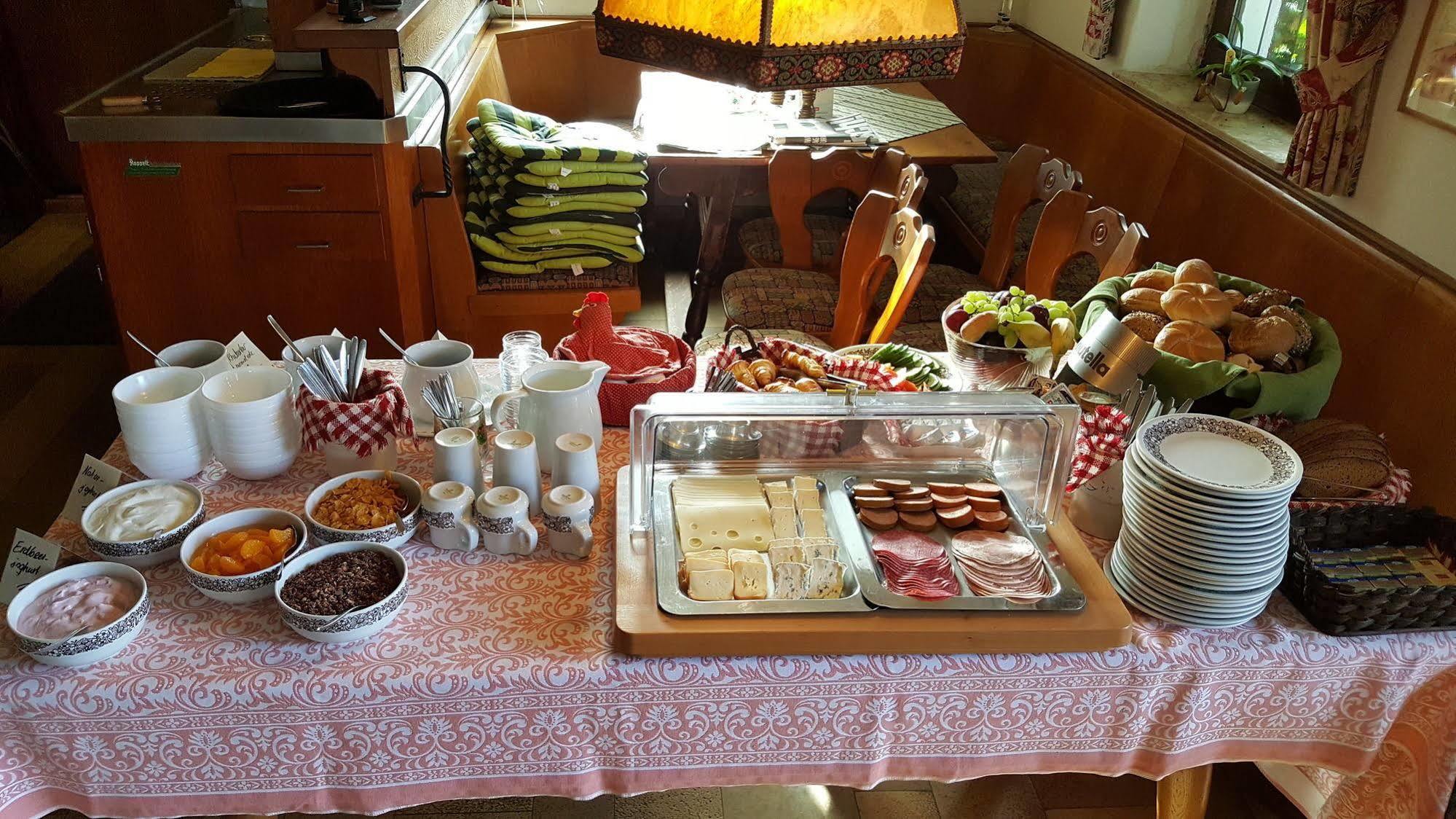 Hotel Gasthof Zum Schwan Steinsfeld المظهر الخارجي الصورة