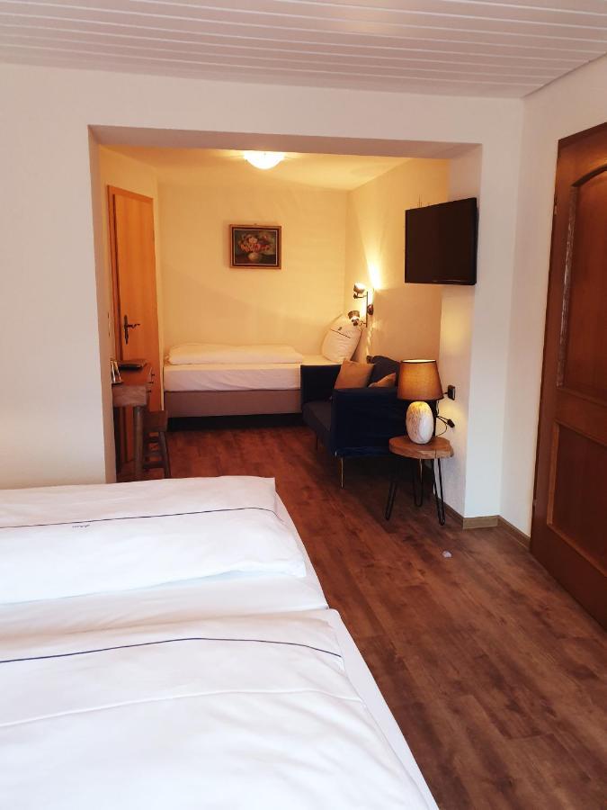 Hotel Gasthof Zum Schwan Steinsfeld المظهر الخارجي الصورة