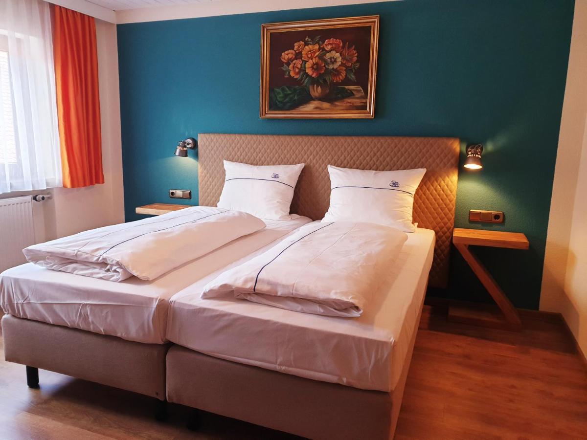 Hotel Gasthof Zum Schwan Steinsfeld المظهر الخارجي الصورة