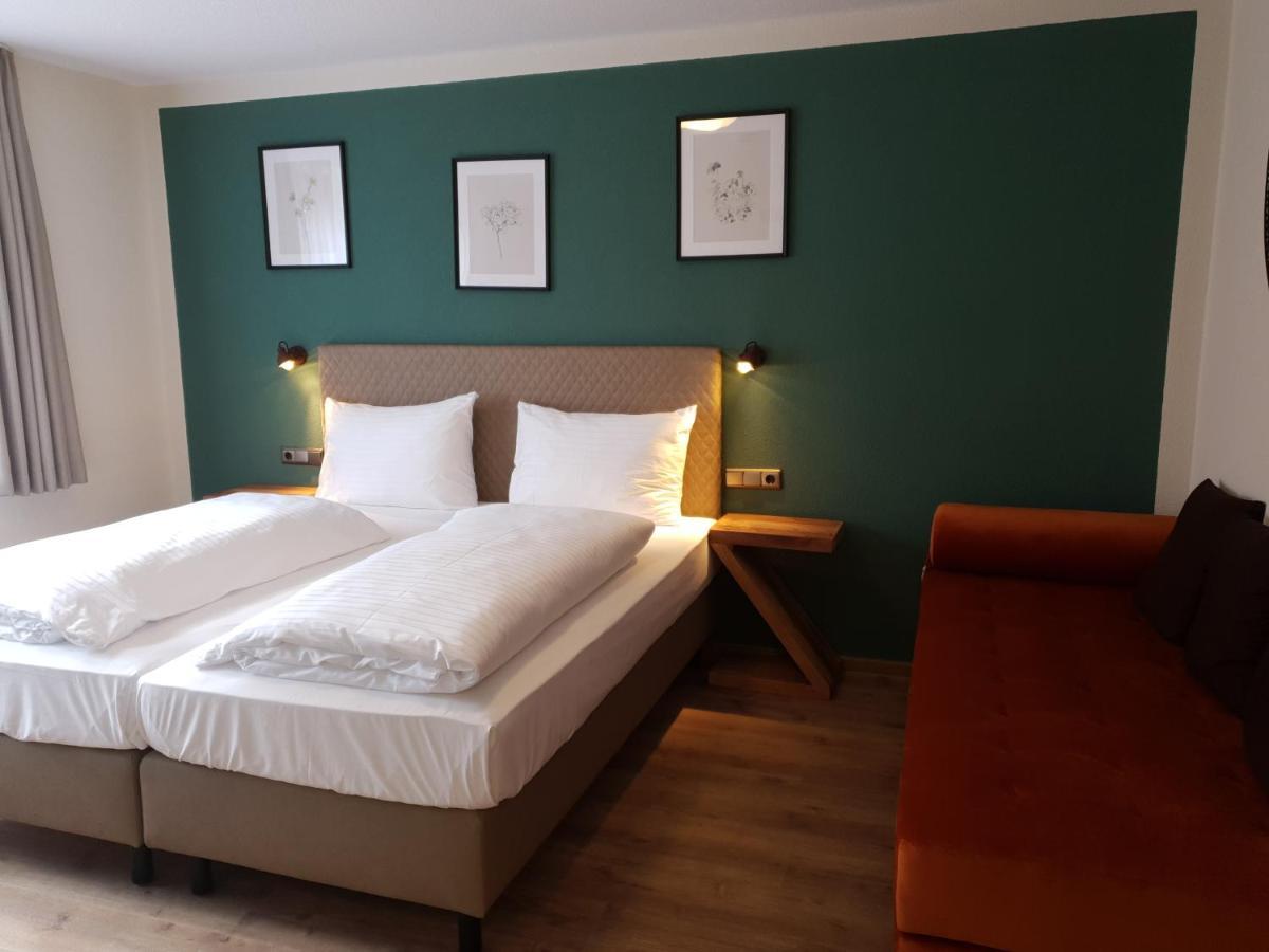 Hotel Gasthof Zum Schwan Steinsfeld المظهر الخارجي الصورة