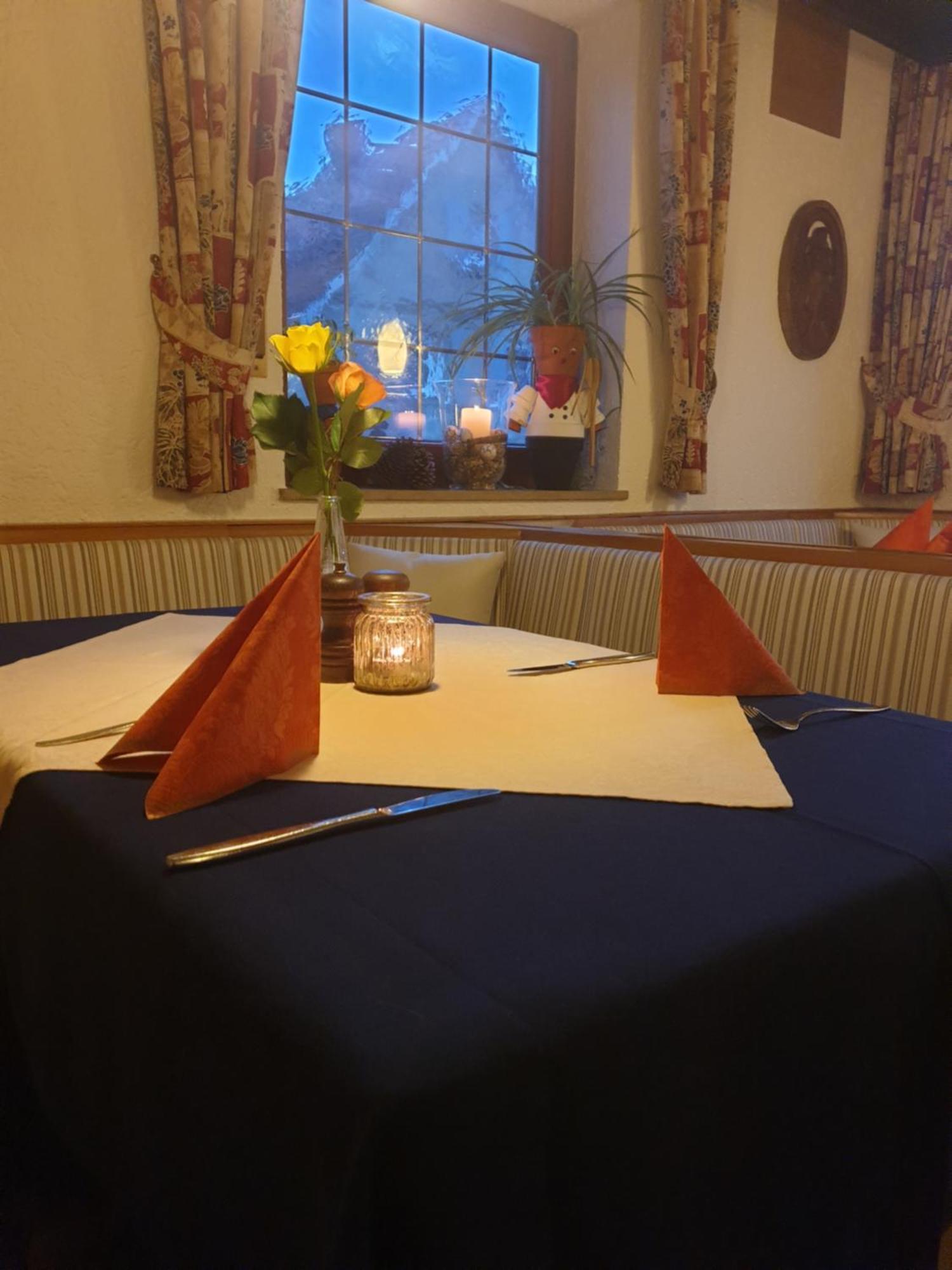 Hotel Gasthof Zum Schwan Steinsfeld المظهر الخارجي الصورة