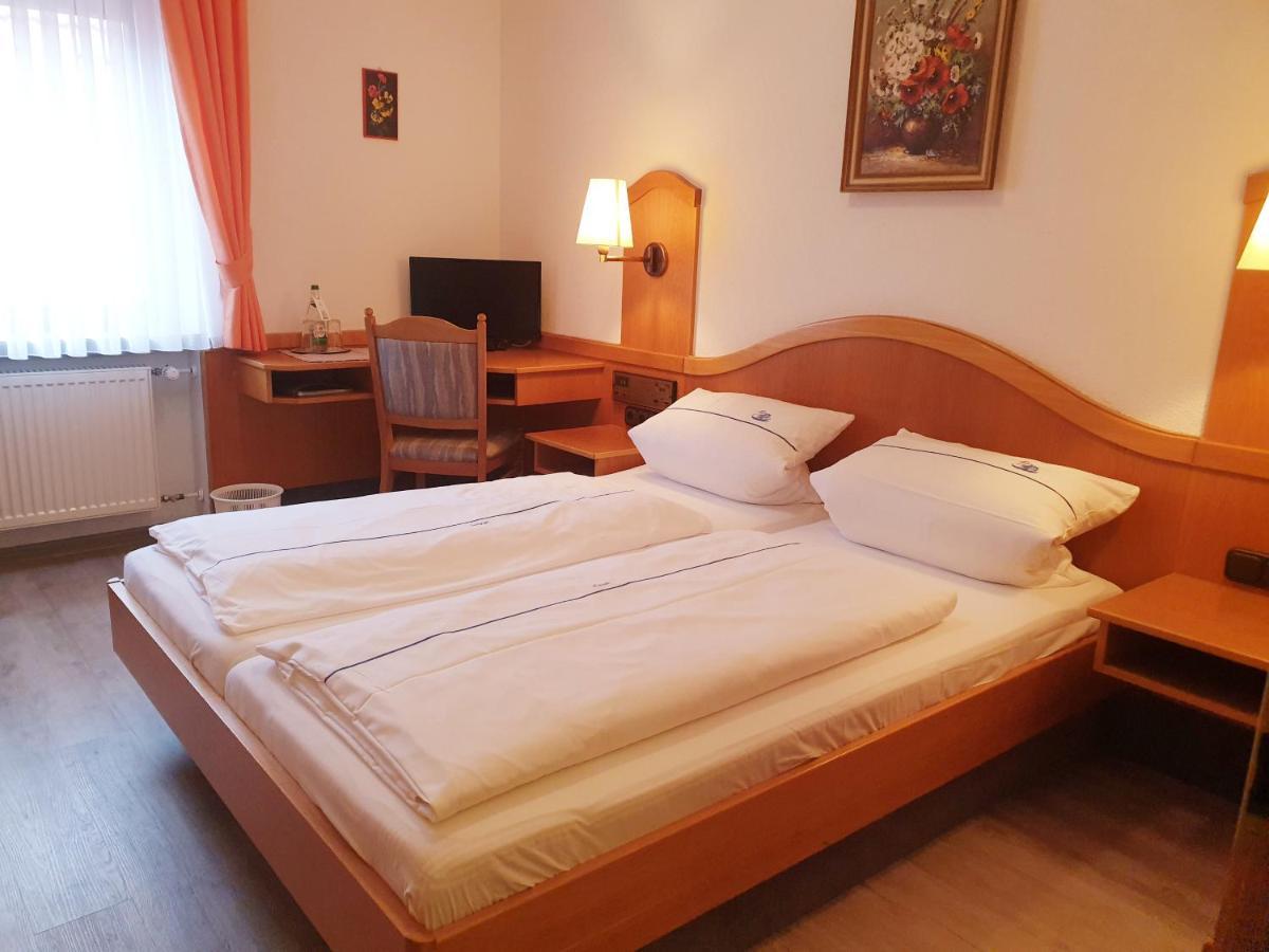 Hotel Gasthof Zum Schwan Steinsfeld المظهر الخارجي الصورة